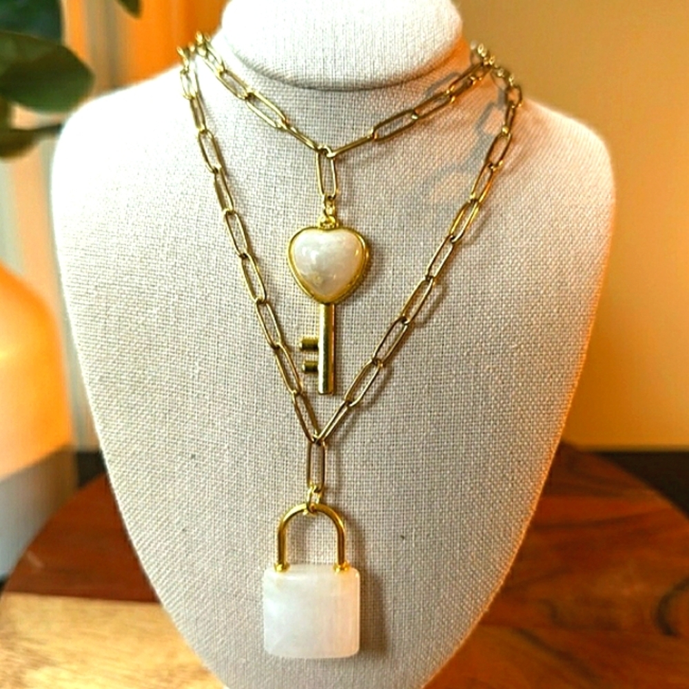 Gold & White Clouded Stone Crystal Layered Necklace Pearl Finish Lock & Key NIB